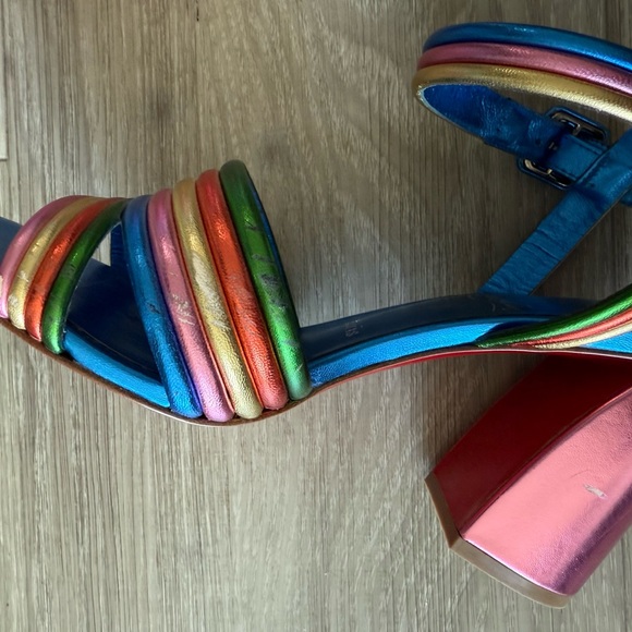 Christian Louboutin Women's Metalic Rainbow Sandals Size 38.5 - Picture 7 of 7
